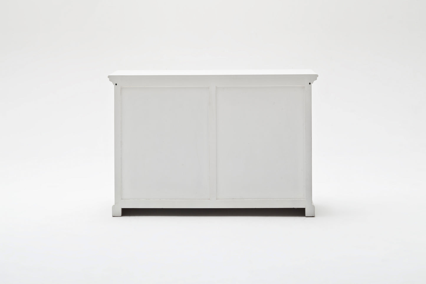 Buffet with Sliding Doors