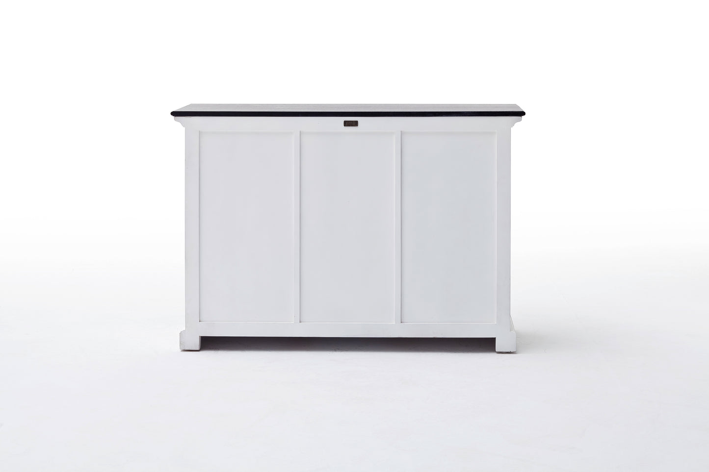 Buffet with 2 Baskets