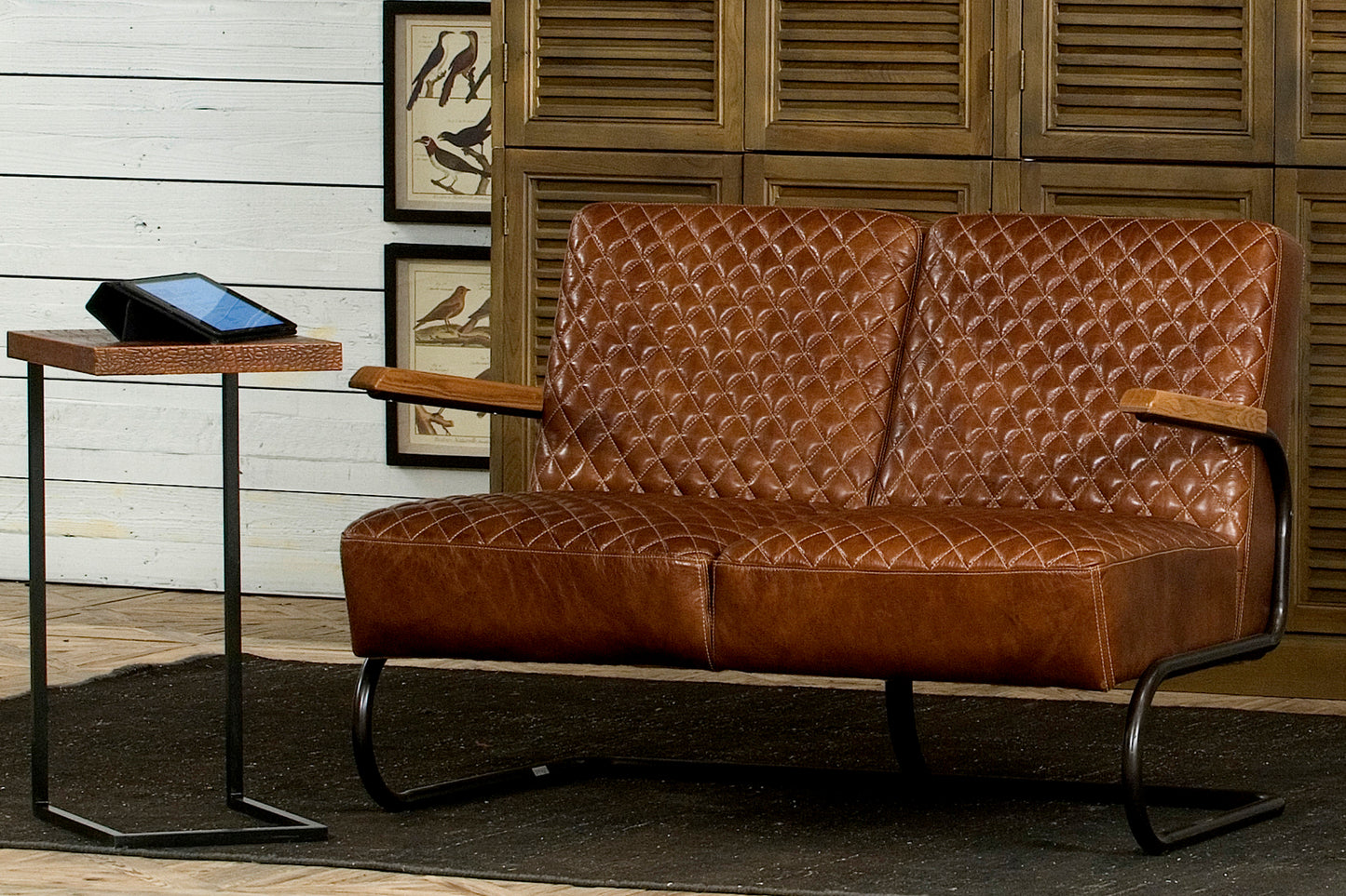 APPLE ORCHARD LAPTOP TABLE