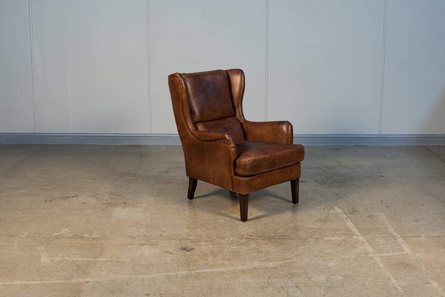 ELITE WING LOUNGE CHAIR, VINTAGE HAVANA