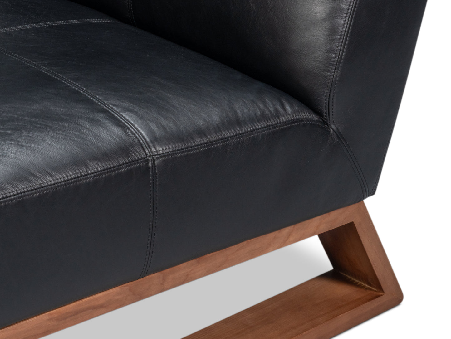 WYLAM LEATHER CHAIR - ONYX BLACK