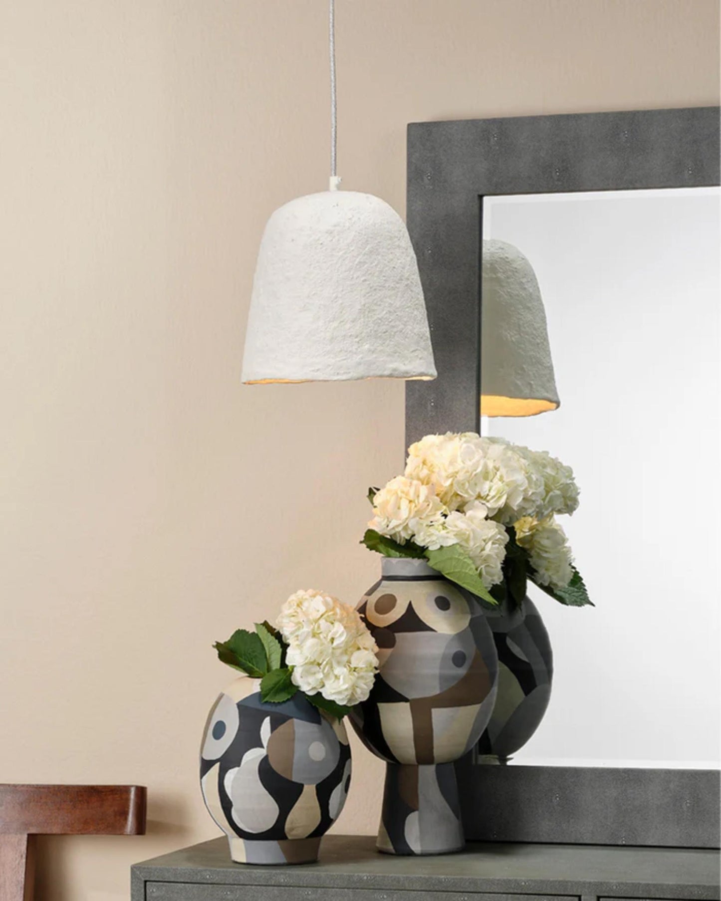 Pablo Vase, Short