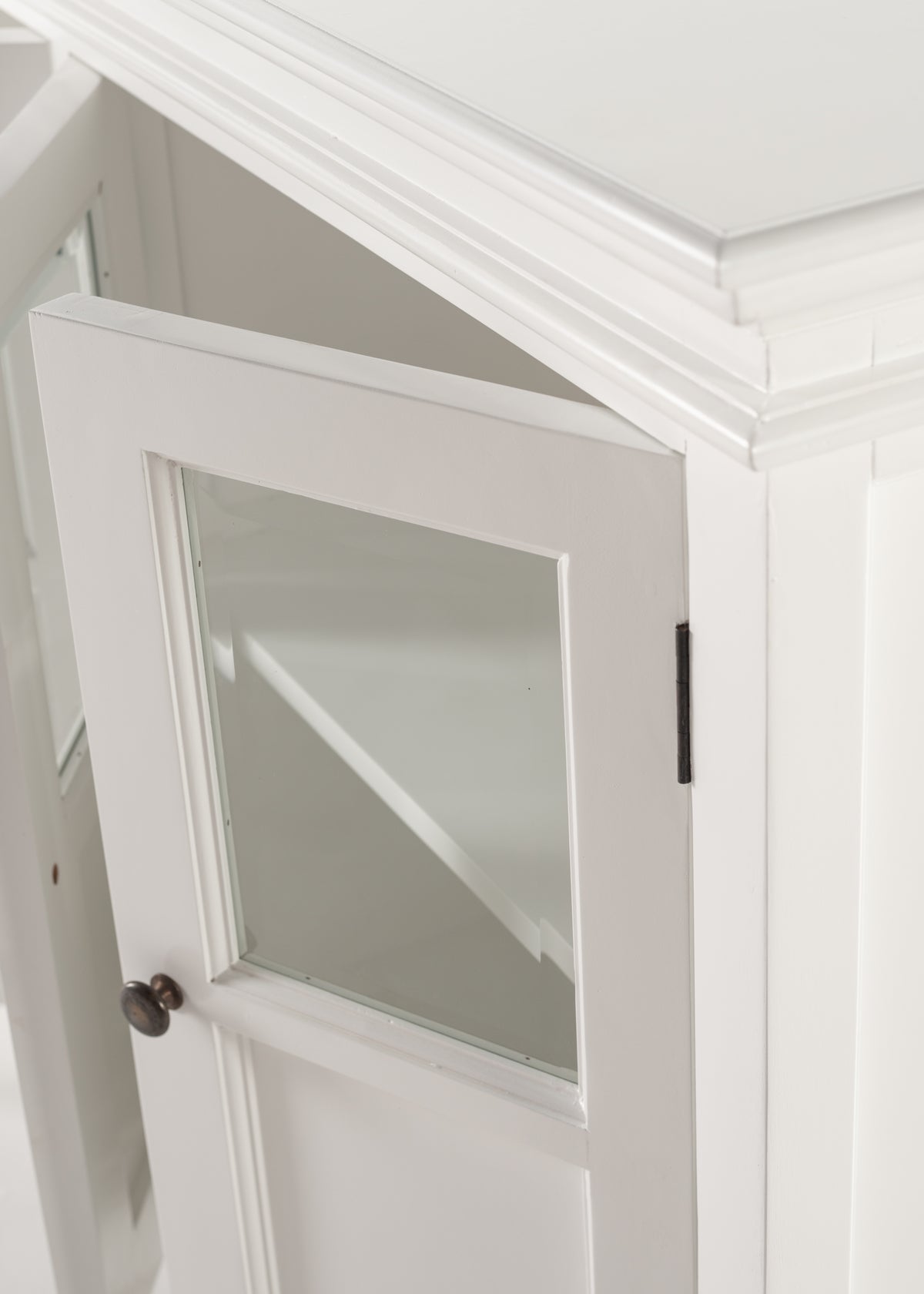 Buffet with 4 Glass Doors