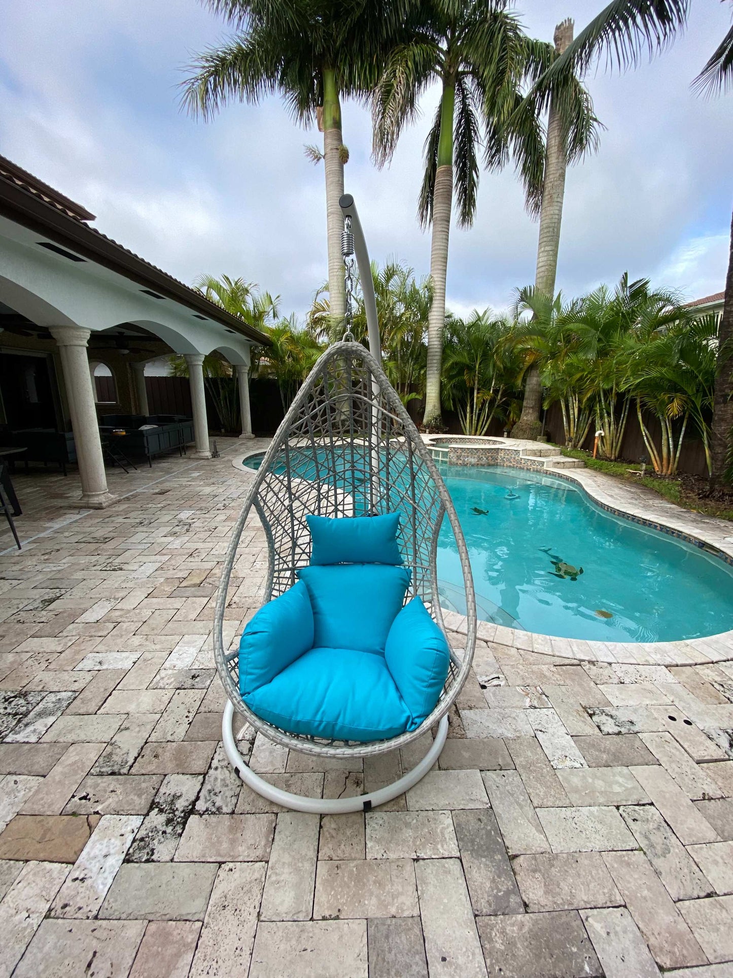 Bravo Outdoor Egg Chair - White/Blue