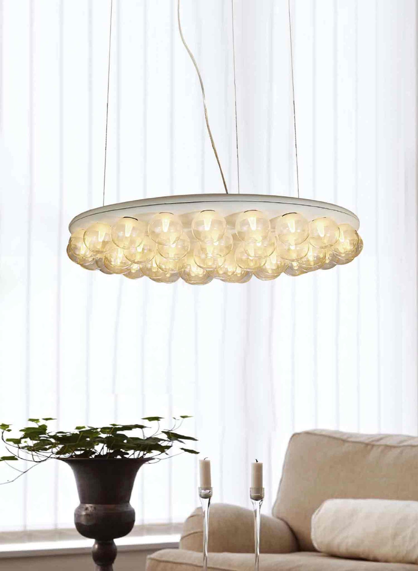 Ruby Modern Pendant Lamp - White Metal with Glass Bulbs