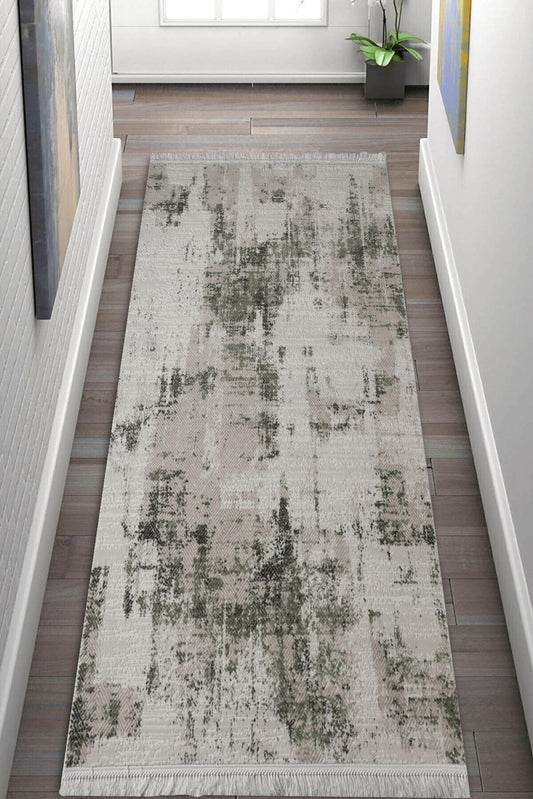 Madea Decorative Rug - 5' x 8