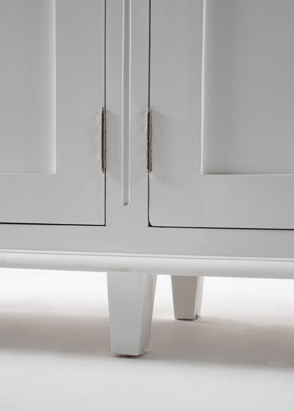 Triple-Bay Hutch Unit
