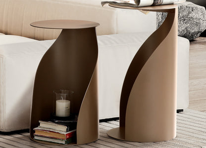Willie Small Side Table, Gold