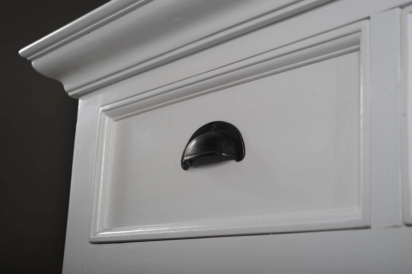 Buffet with 2 Baskets