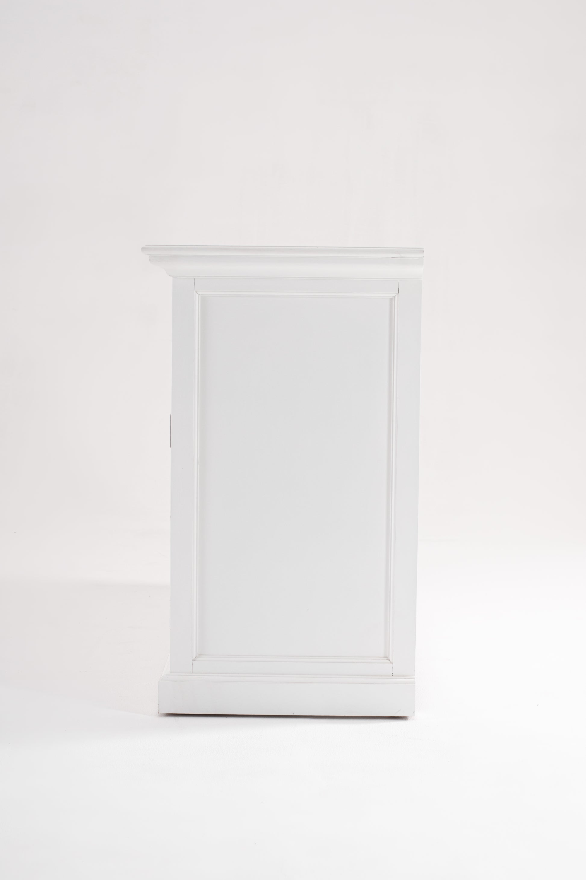 Buffet with 4 Doors 3 Drawers