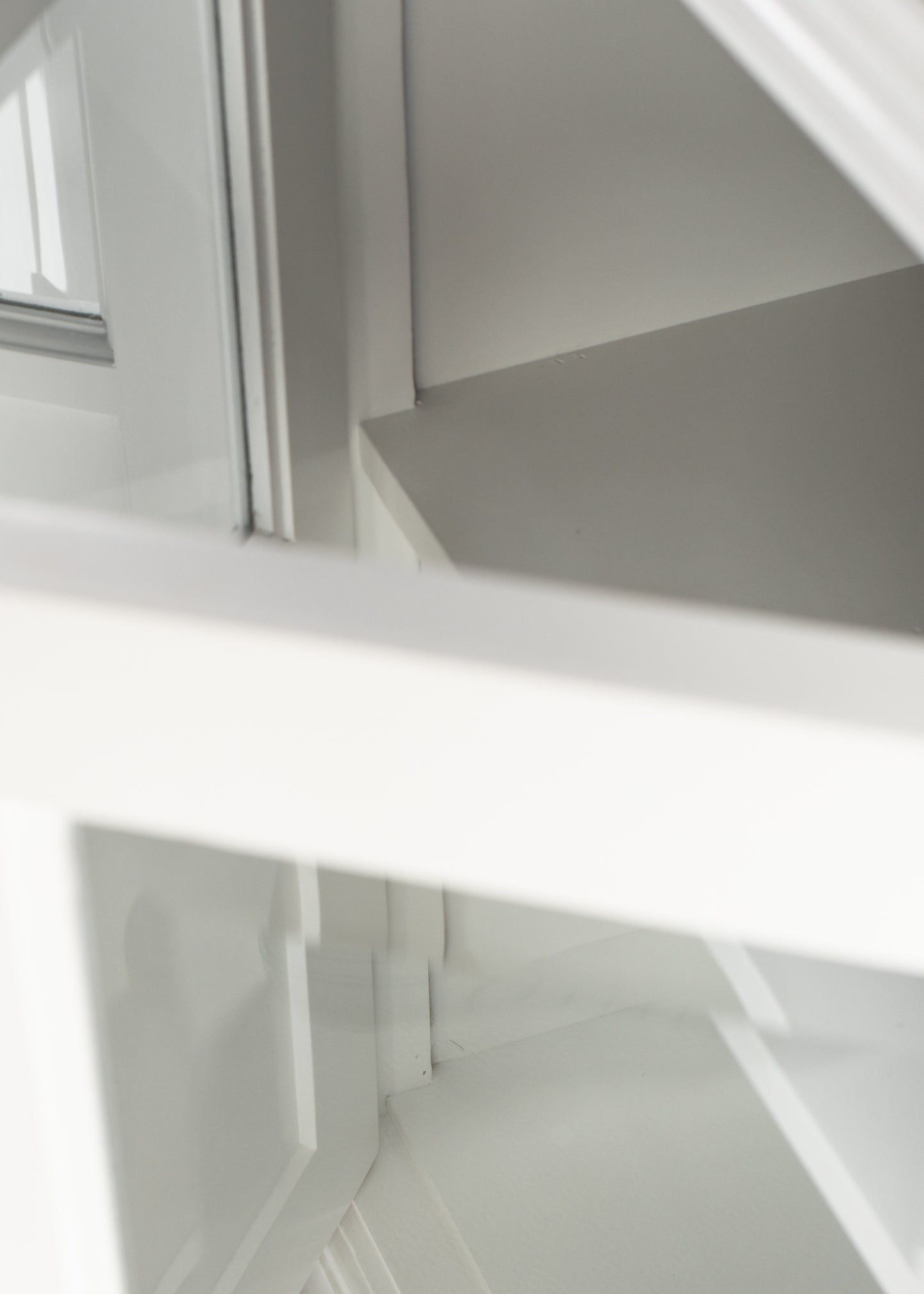 Buffet with 4 Glass Doors