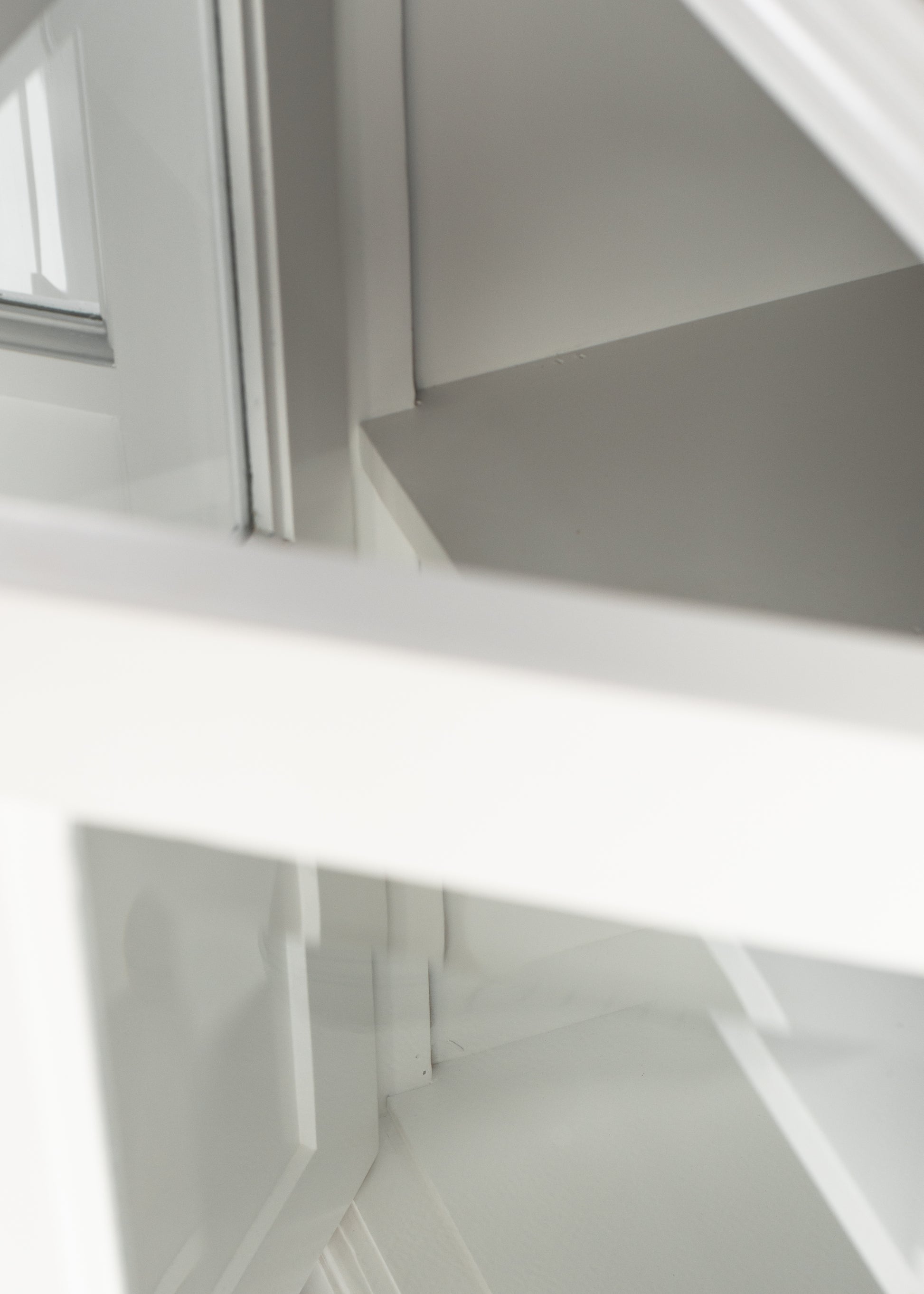 Buffet with 4 Glass Doors