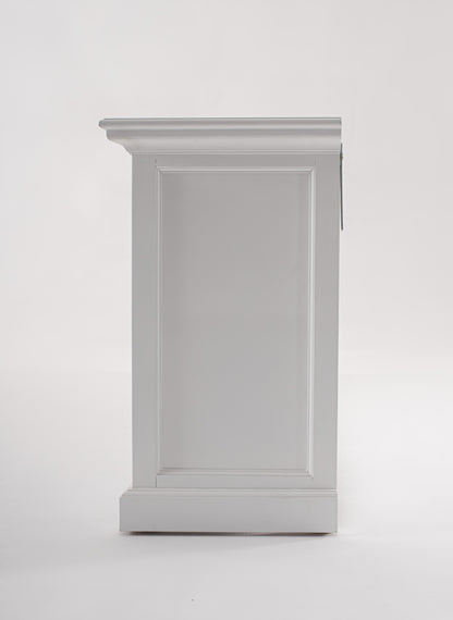 Triple-Bay Hutch Unit