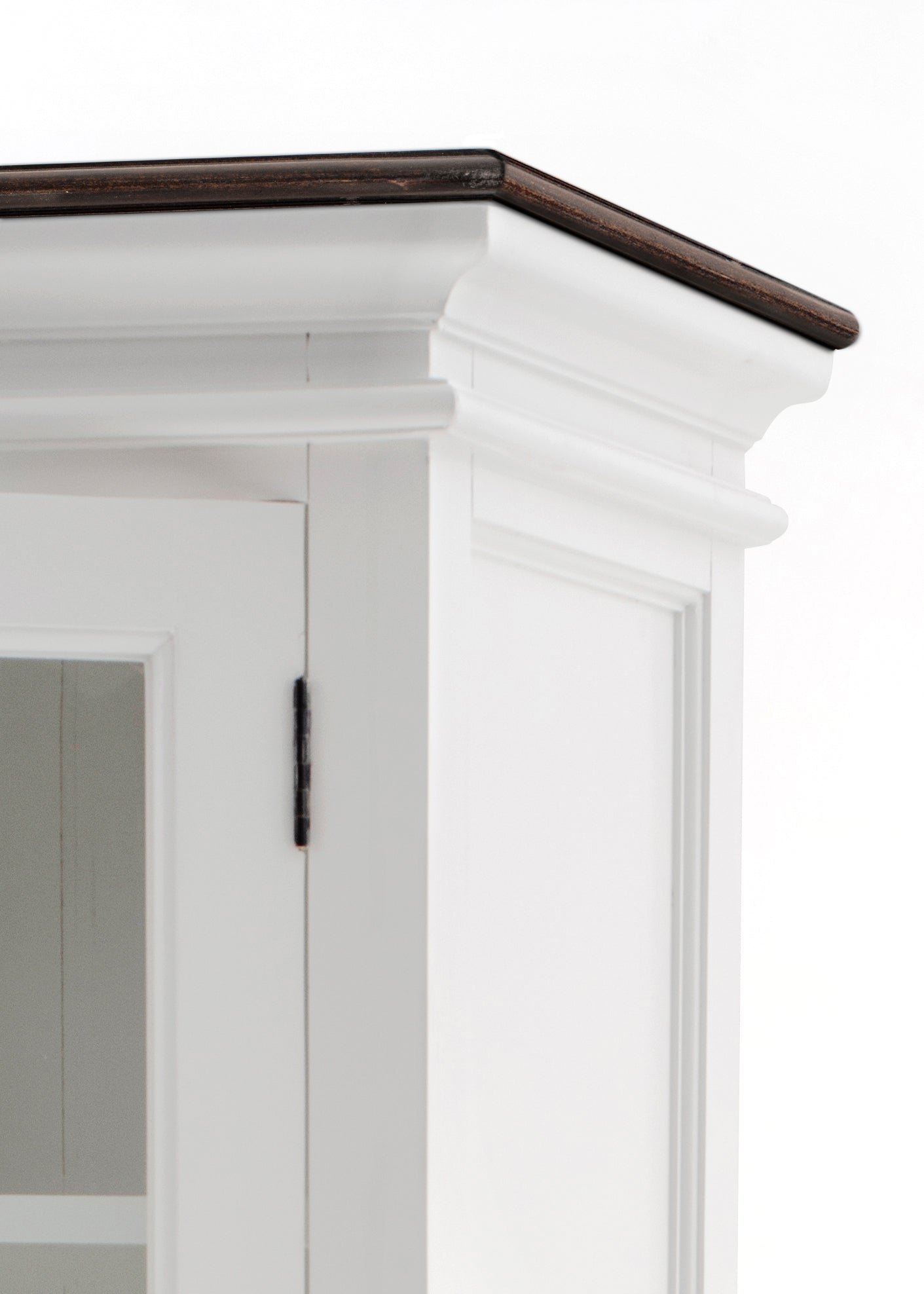 Display Buffet with 4 Glass Doors