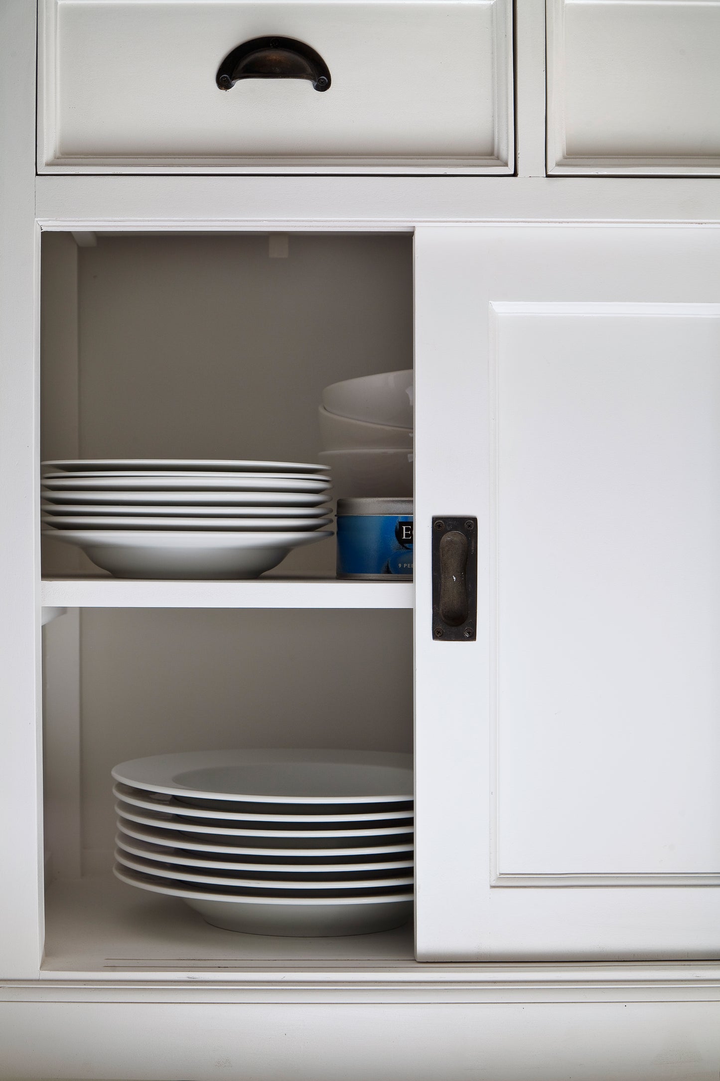 Buffet with Sliding Doors