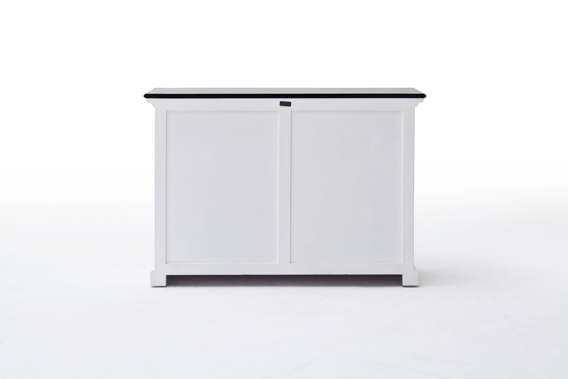 Buffet with Sliding Doors