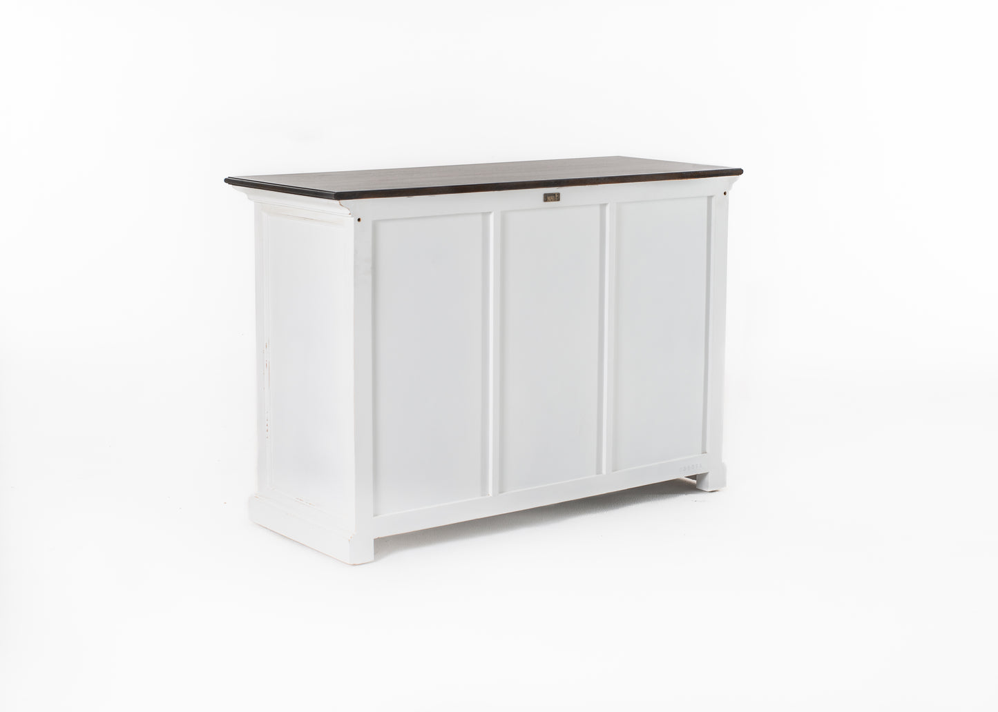 Buffet with 2 Baskets