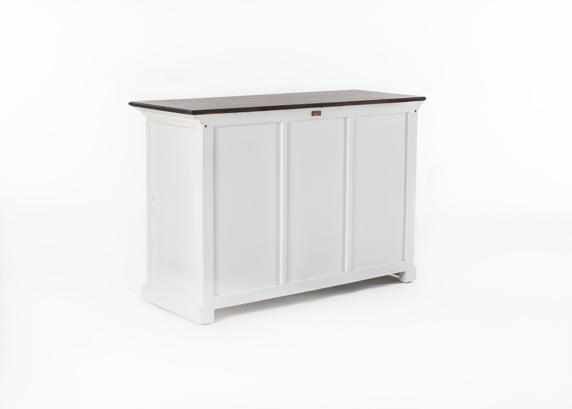 Buffet with 2 Baskets