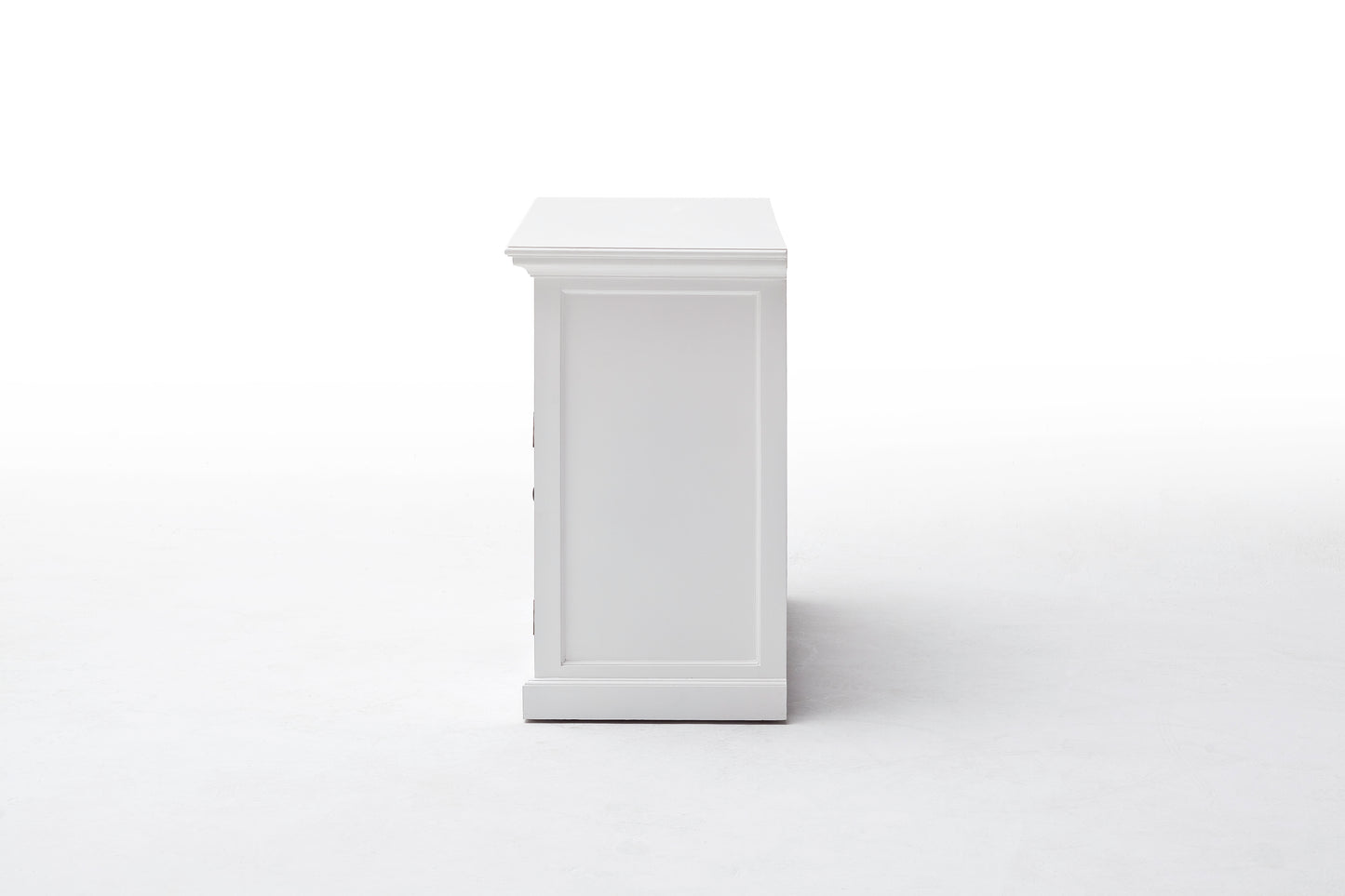 Buffet with 2 Baskets