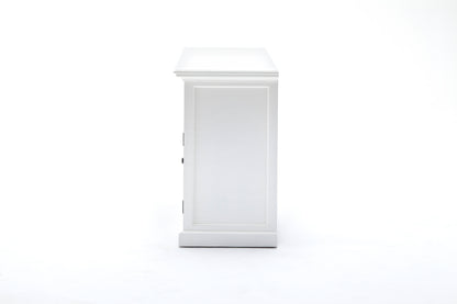 Buffet with 4 Baskets