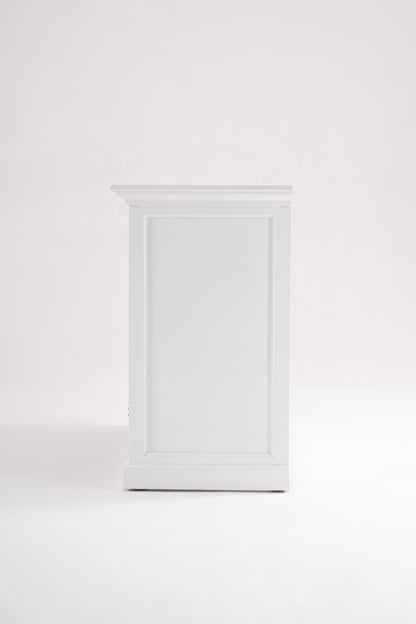 Buffet with 6 Baskets