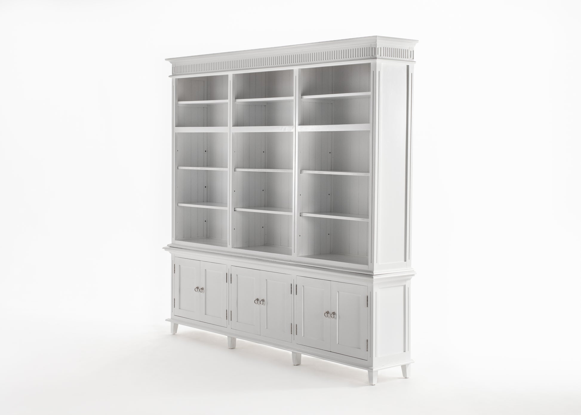 Triple-Bay Hutch Unit