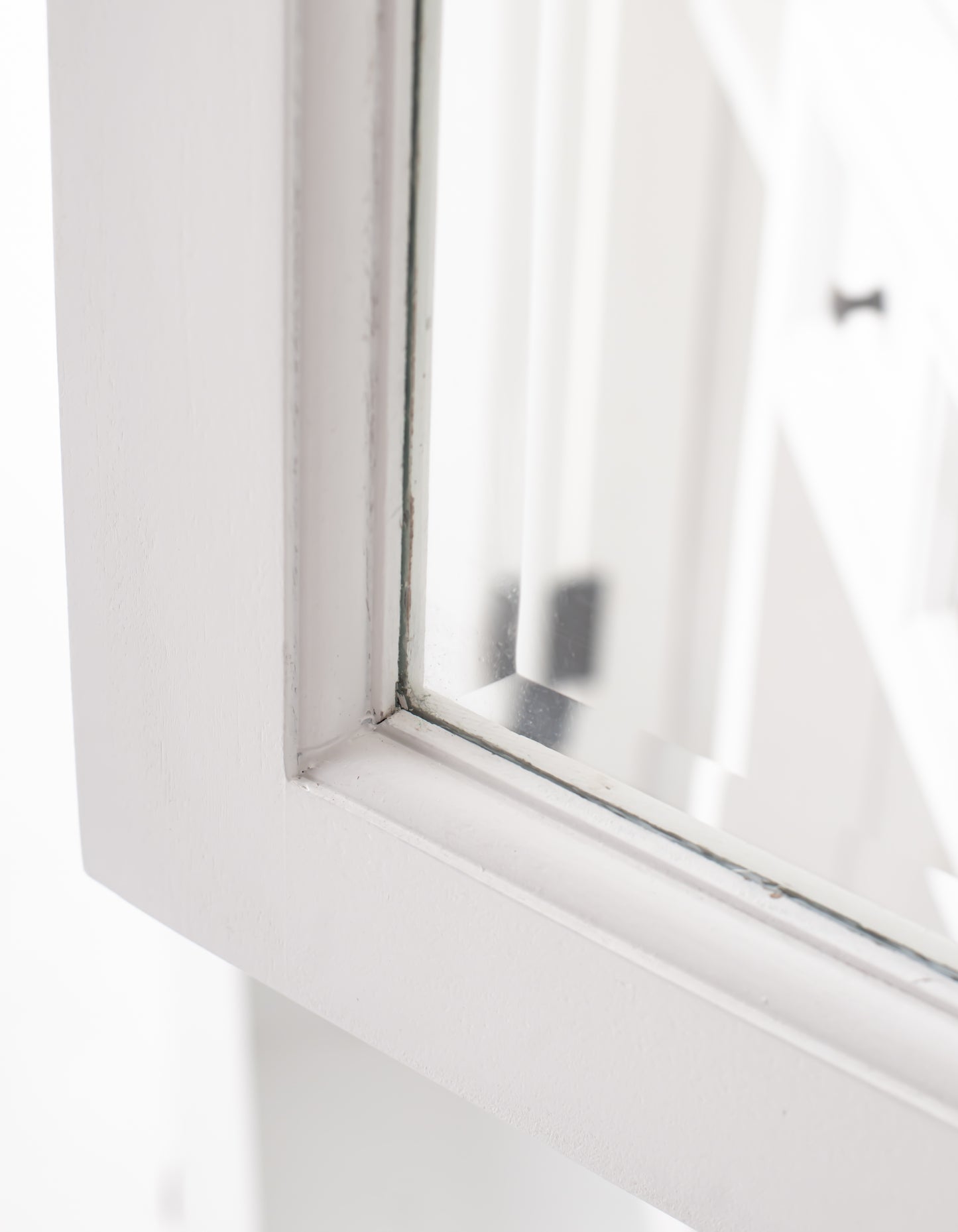 Glass Door Dining Hutch Unit