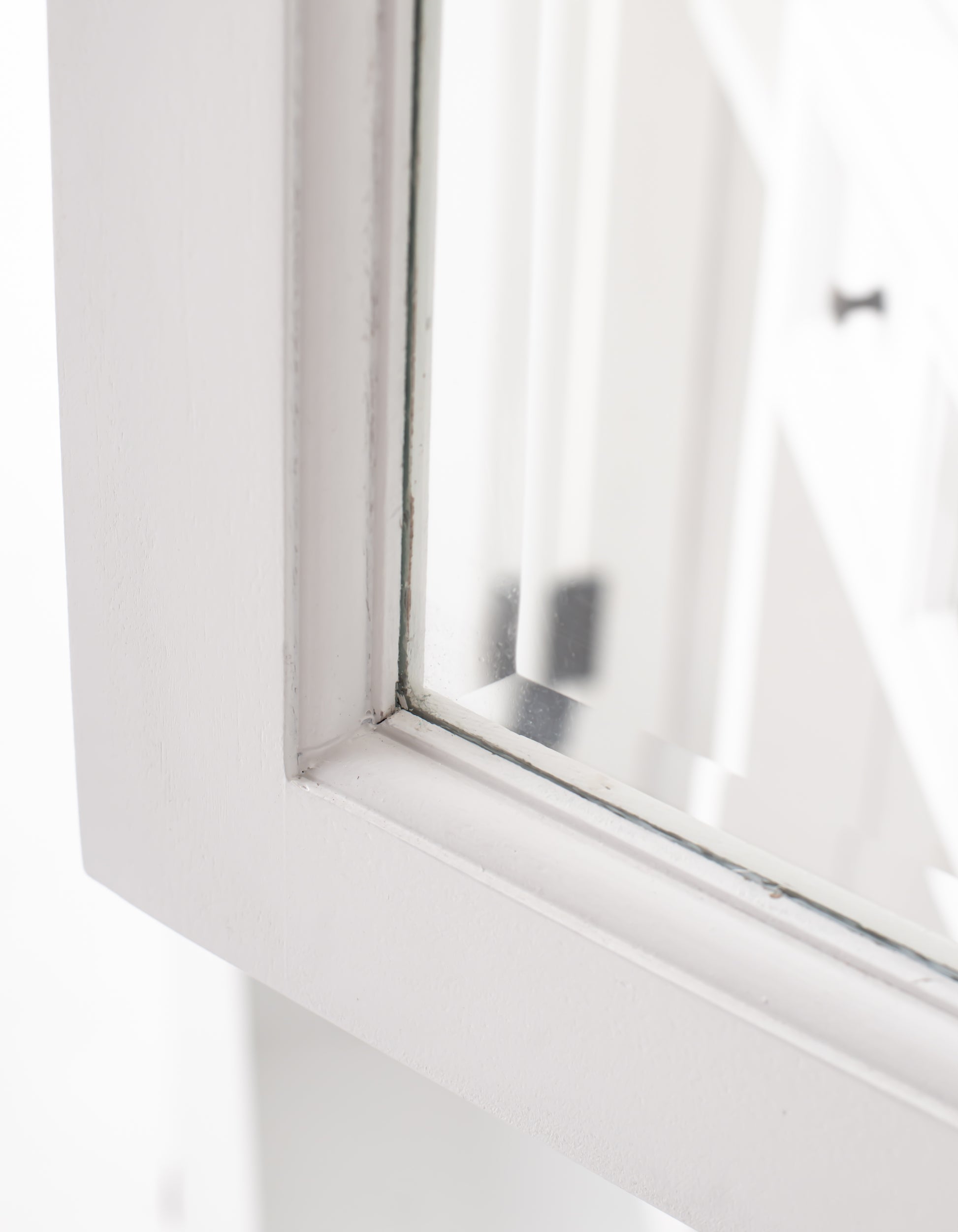 Glass Door Dining Hutch Unit