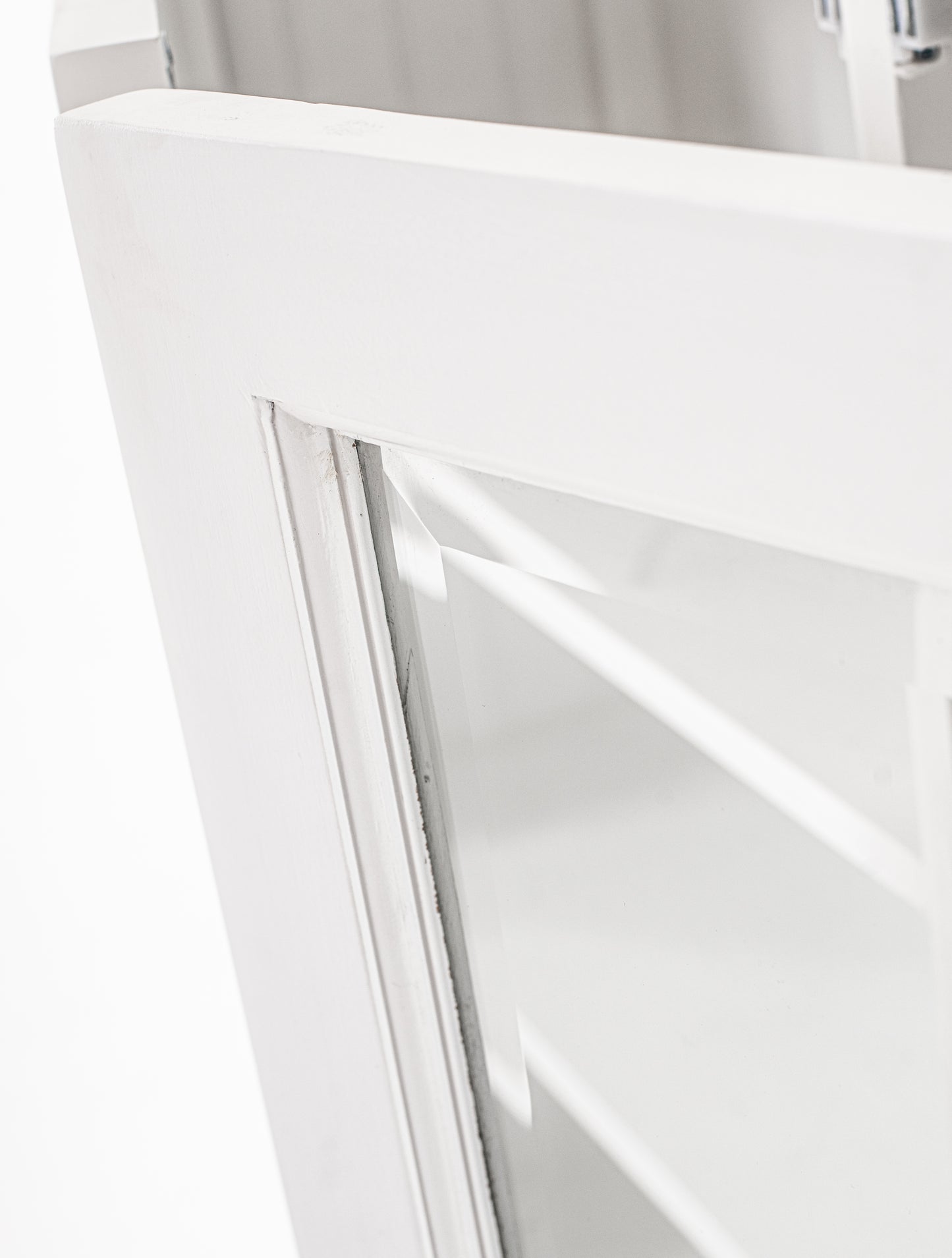 Glass-Display Hutch Unit