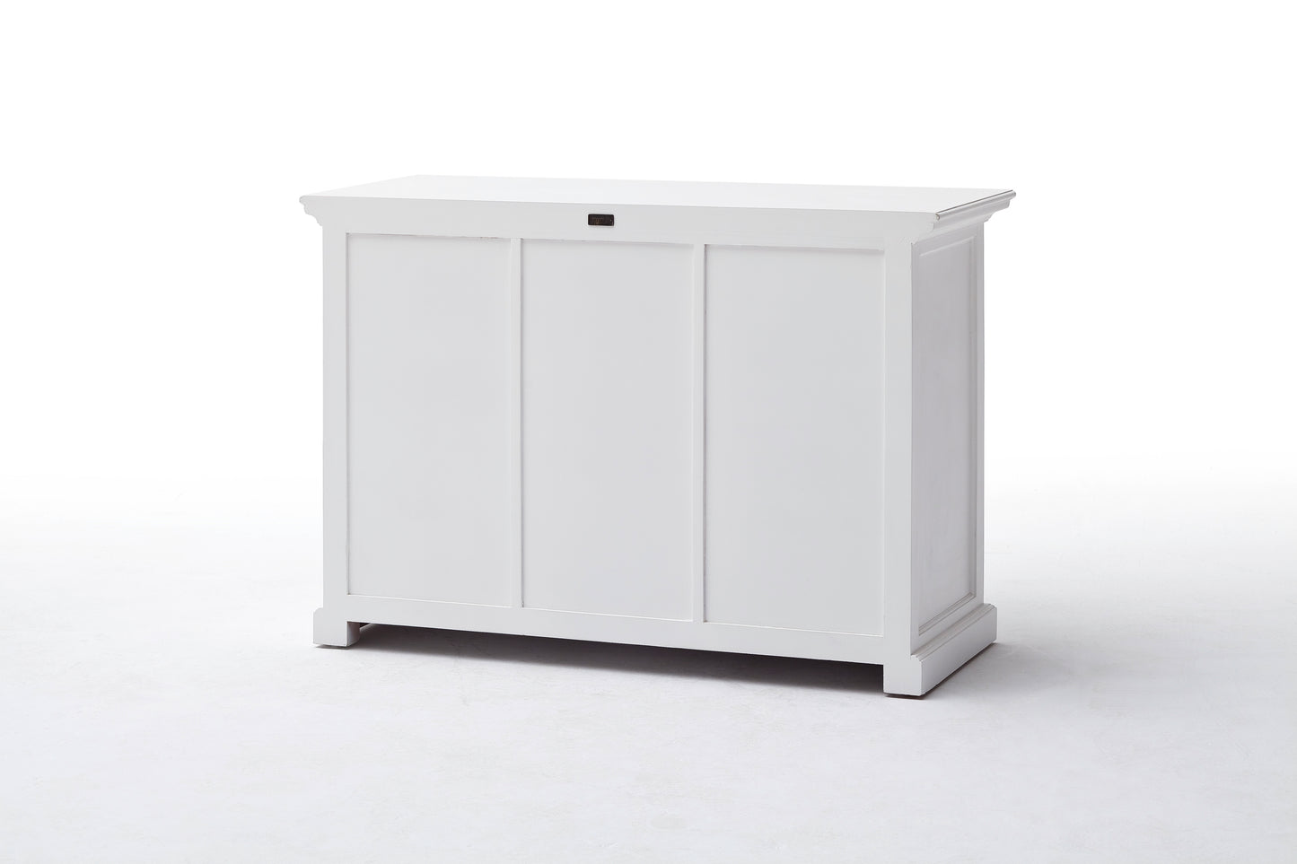 Buffet with 2 Baskets