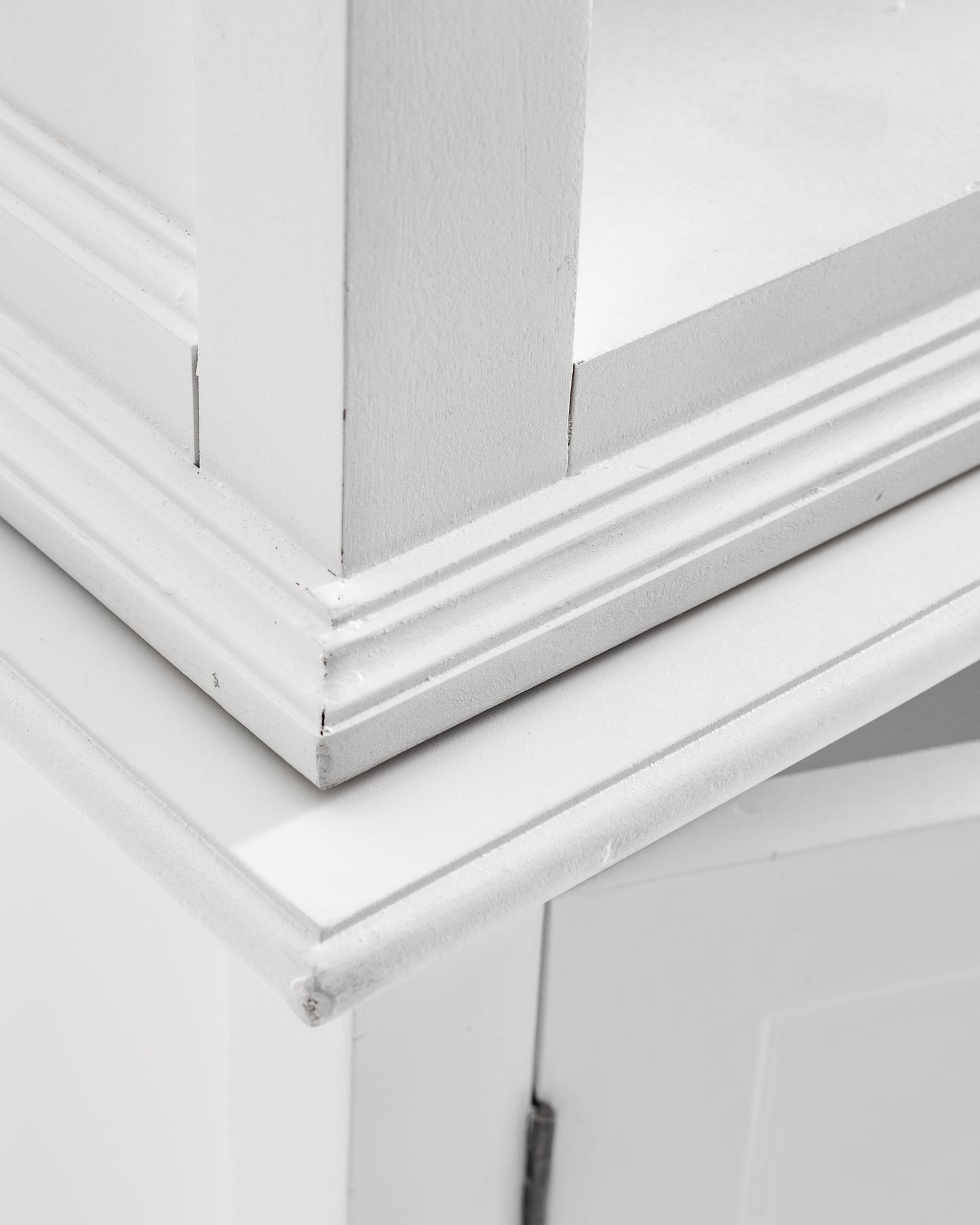 Single-Bay Hutch Unit