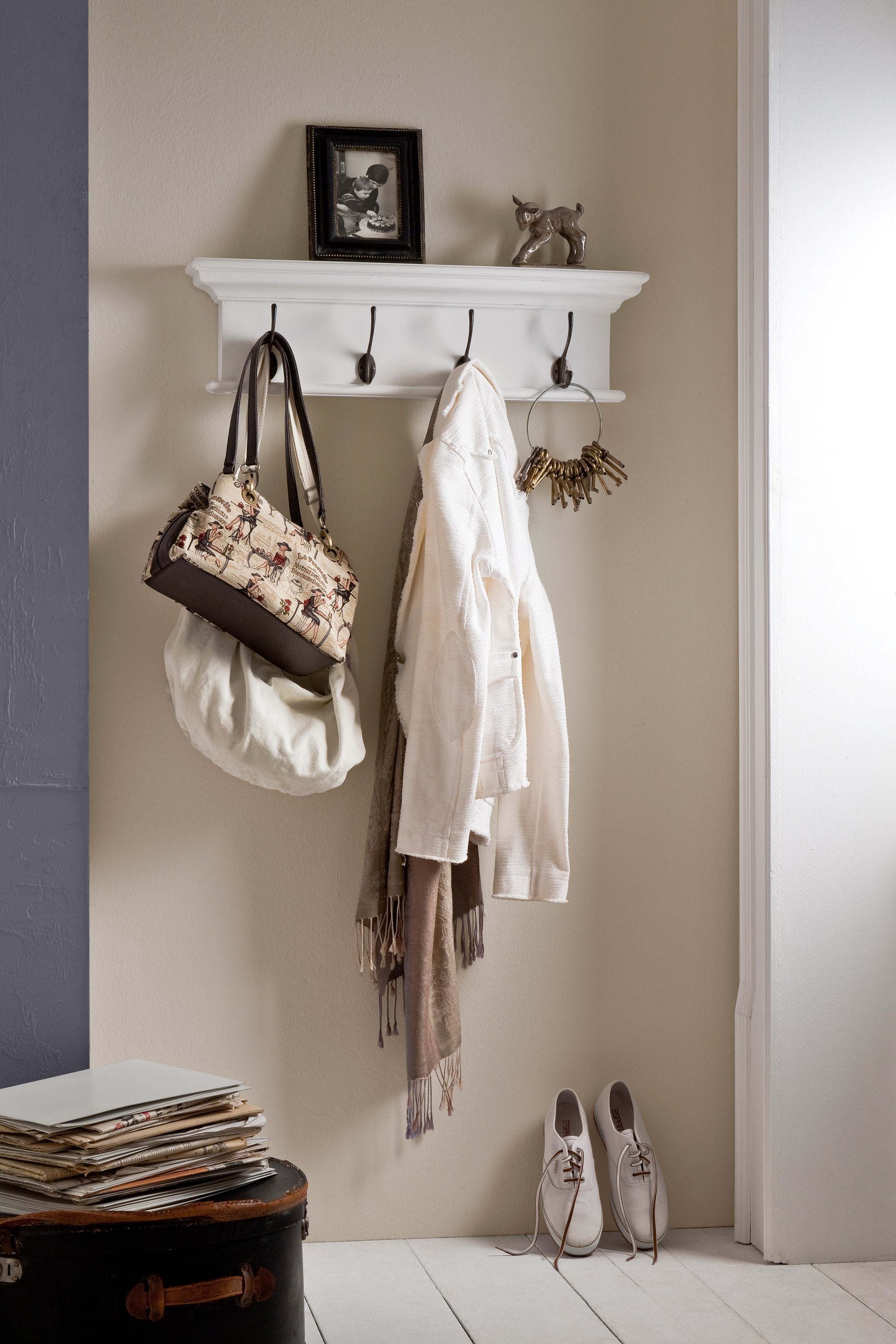 4 Hook Coat Rack