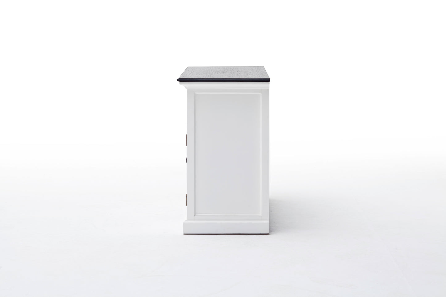 Buffet with 2 Baskets