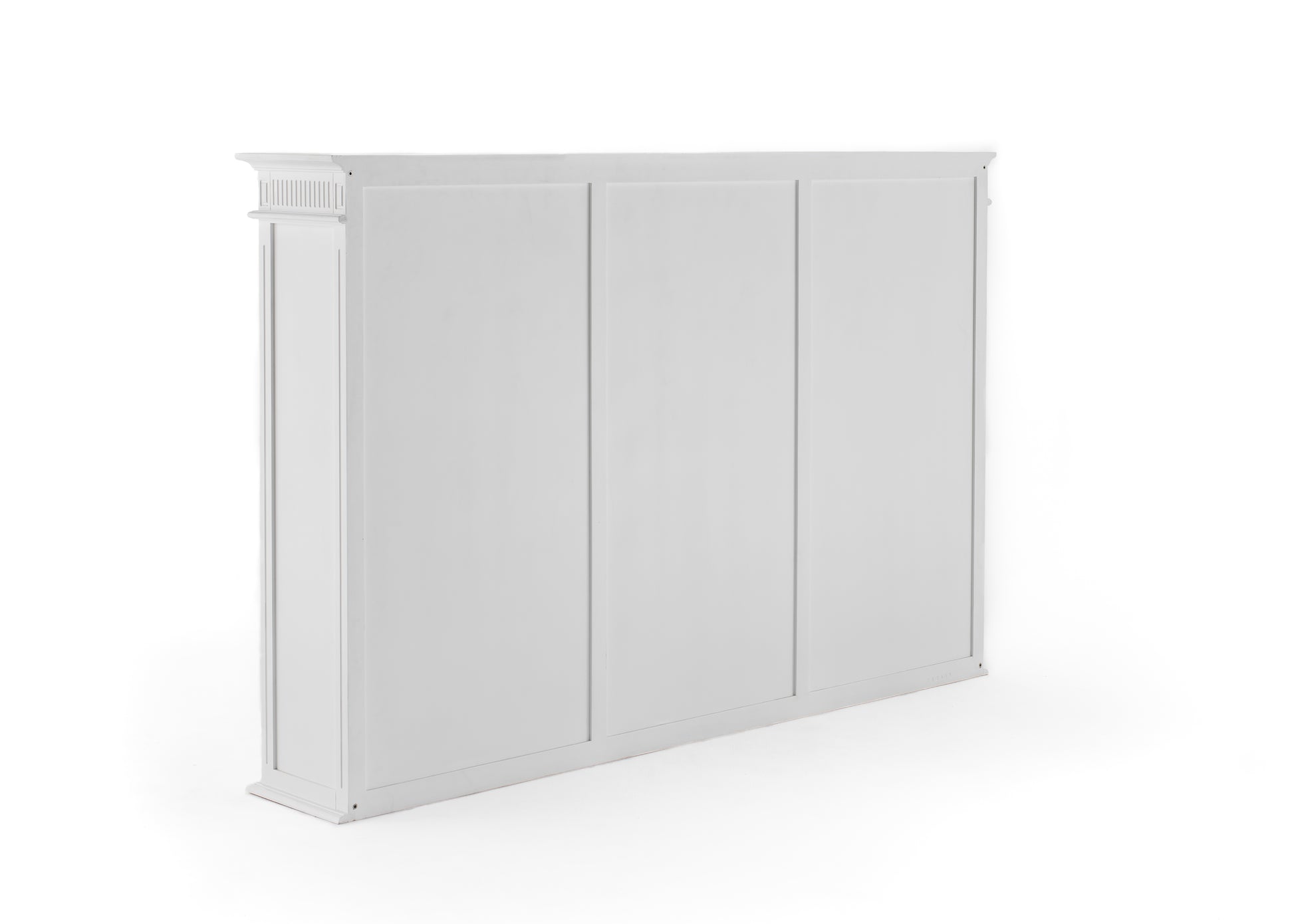 Triple-Bay Hutch Unit