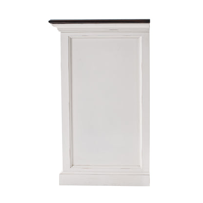 Buffet with 4 Baskets